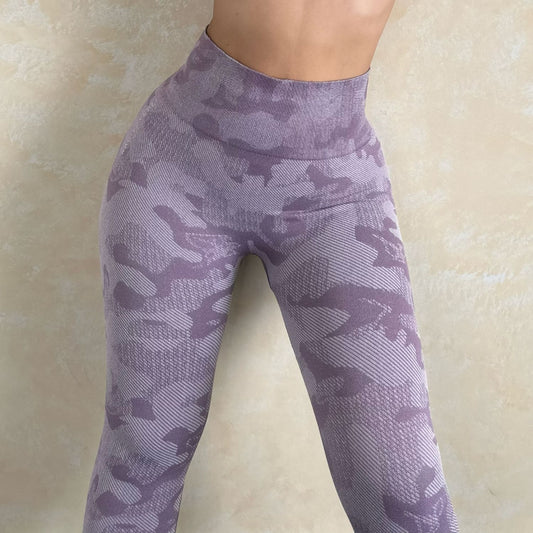 Women's High Waisted Seamless Camo Leggings,Purple Camouflage Print, Sculpting Stretch Workout Yoga Pant