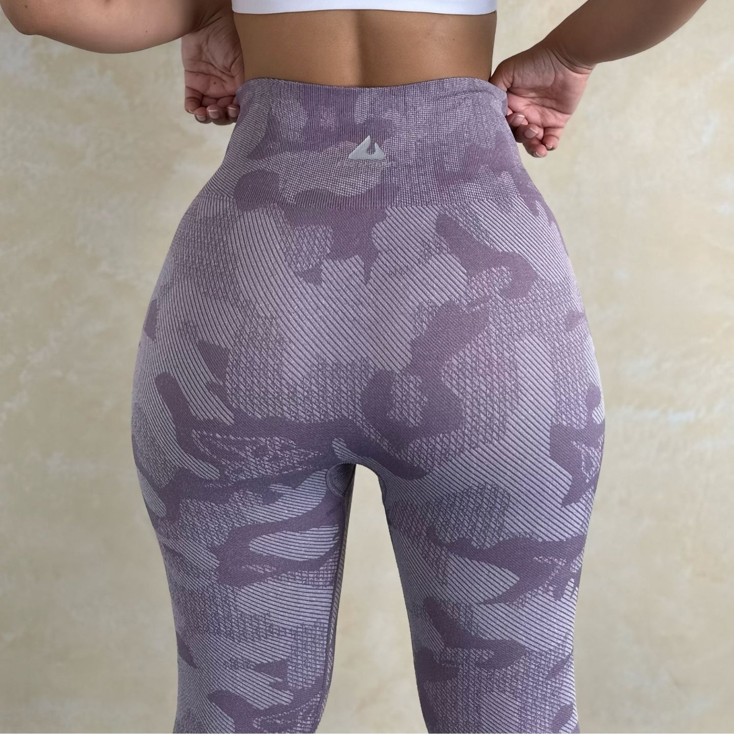 Women's High Waisted Seamless Camo Leggings,Purple Camouflage Print, Sculpting Stretch Workout Yoga Pant