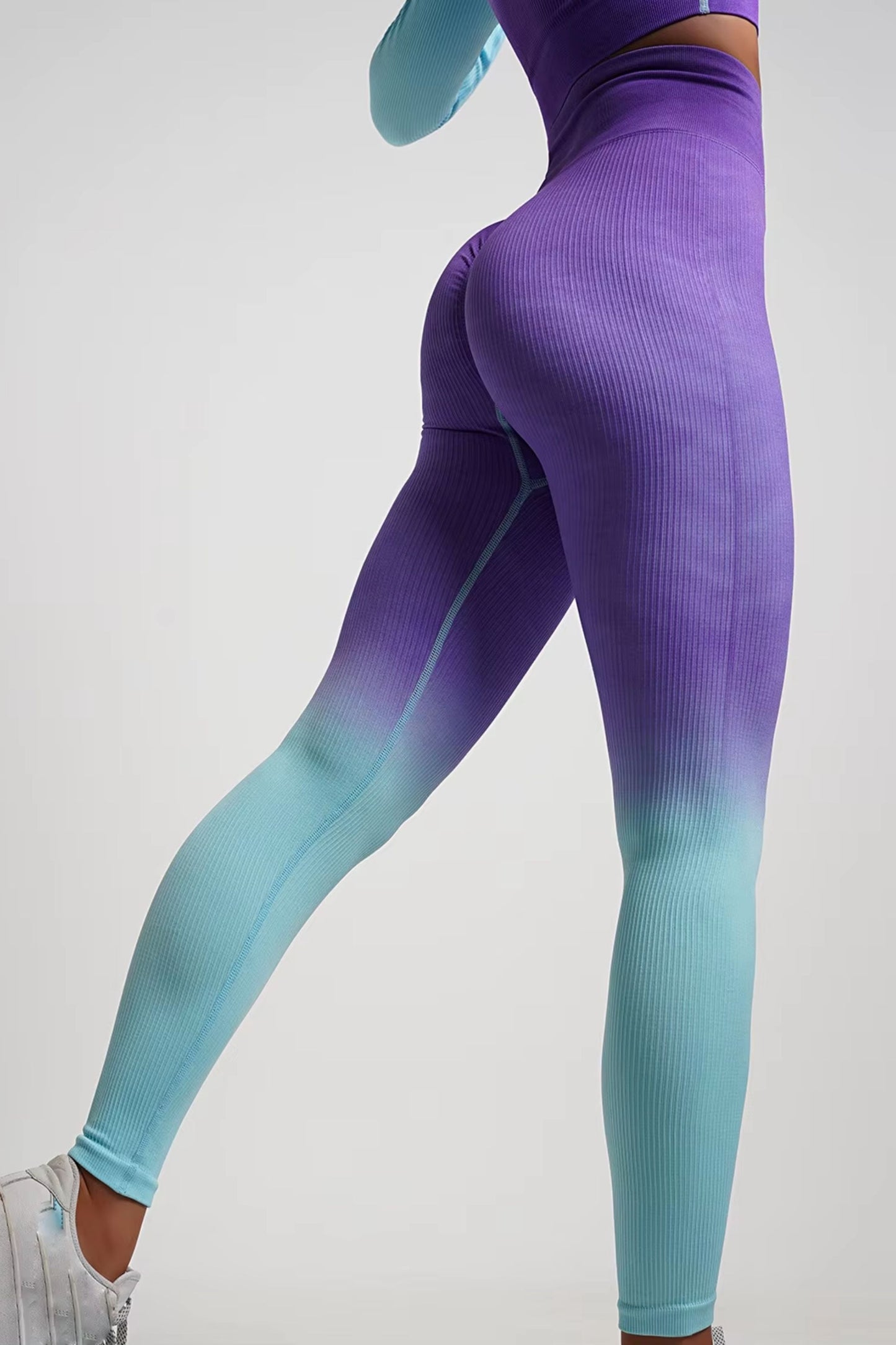 Women’s Fitness Ombre Seamless Yoga Set – Sports Bra & Leggings Wear